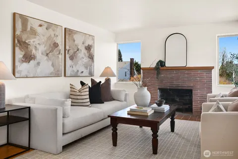 $1,150,000 | 4015 West Prosper Street, Seattle, WA 98199