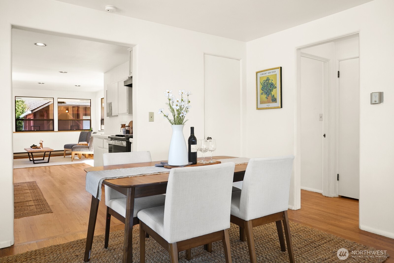 4015 West Prosper Street Seattle, WA 98199 - Photo 10 of 39