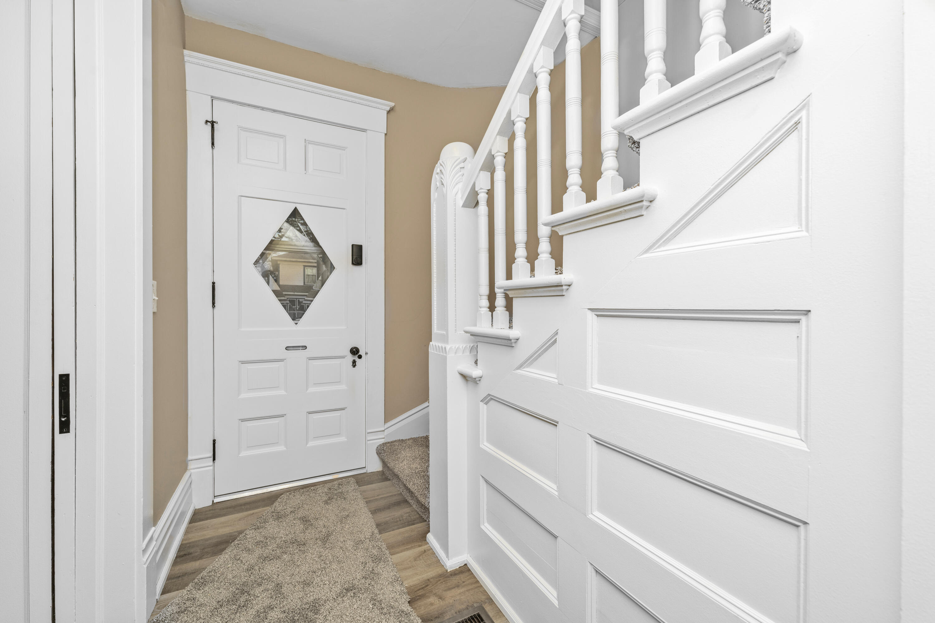 218 South Oliver Street Charlotte, MI 48813 - Photo 11 of 33 DSC02005(1)