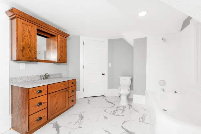 $329,000 | 218 South Oliver Street, Charlotte, MI 48813