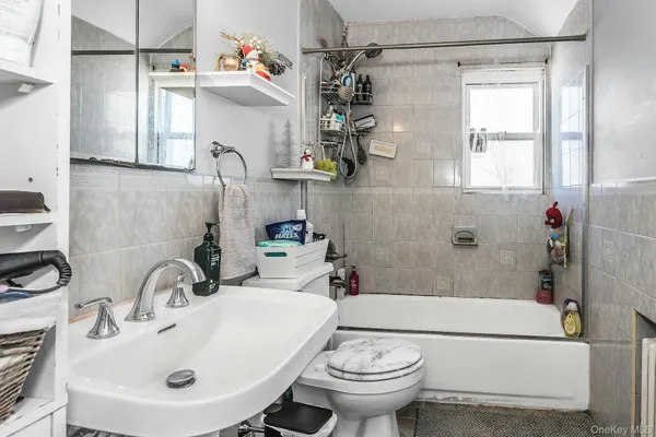 $940,000 | 2864 Wilson Avenue, Bellmore, NY 11710