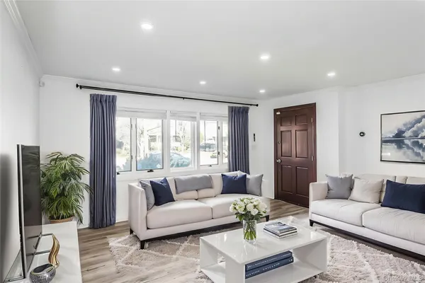 $940,000 | 2864 Wilson Avenue, Bellmore, NY 11710