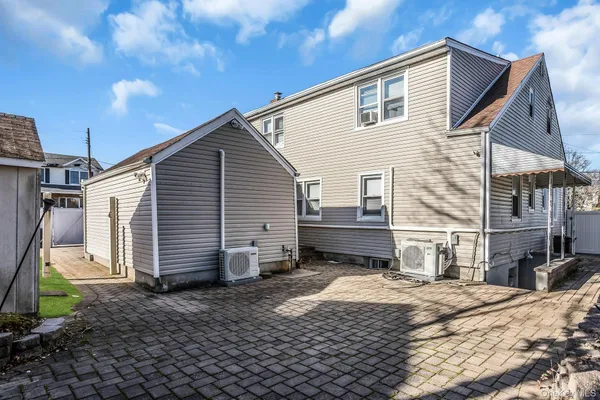 $940,000 | 2864 Wilson Avenue, Bellmore, NY 11710