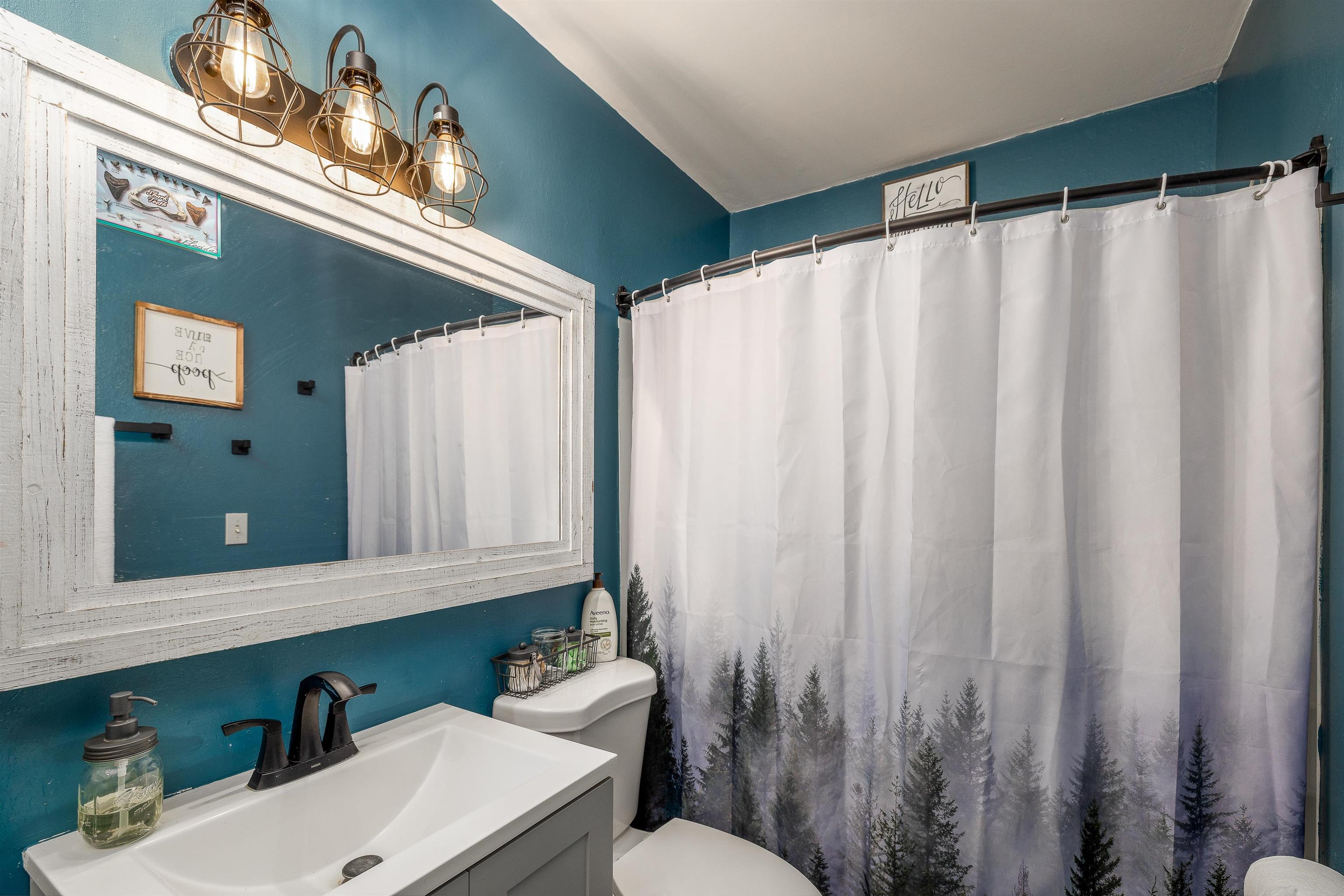 2027 North Old Trails Road Spokane, WA 99224 - Photo 7 of 43 Gallery Image 7