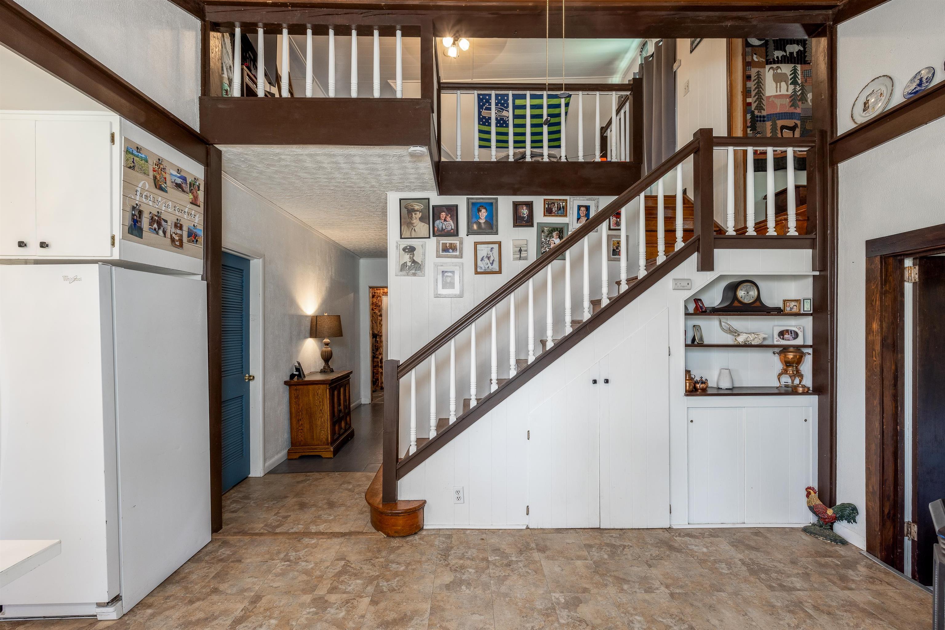 2027 North Old Trails Road Spokane, WA 99224 - Photo 10 of 43 Gallery Image 10