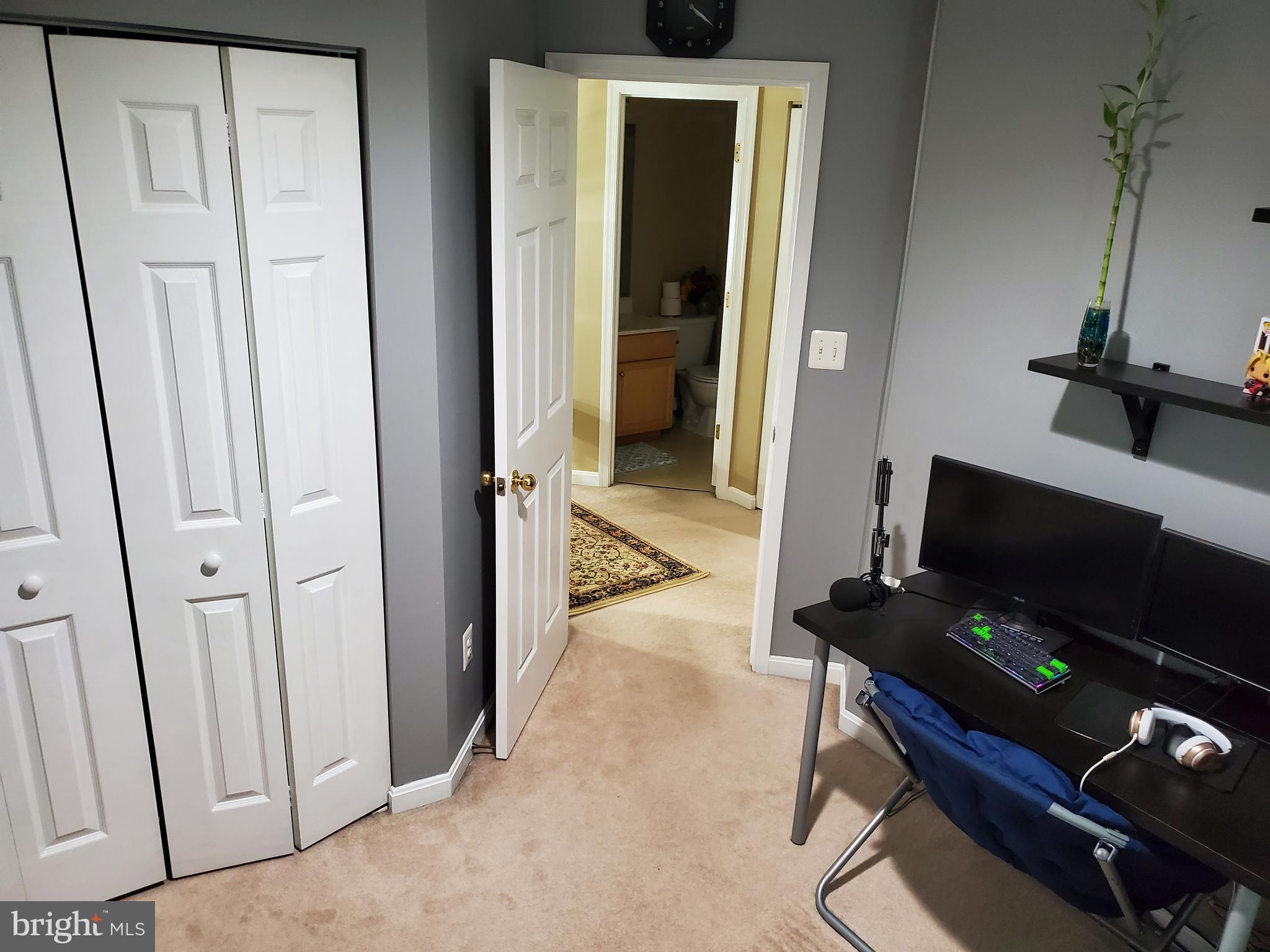 9072 Two Bays Road Lorton, VA 22079 - Photo 17 of 36 Gallery Image 17