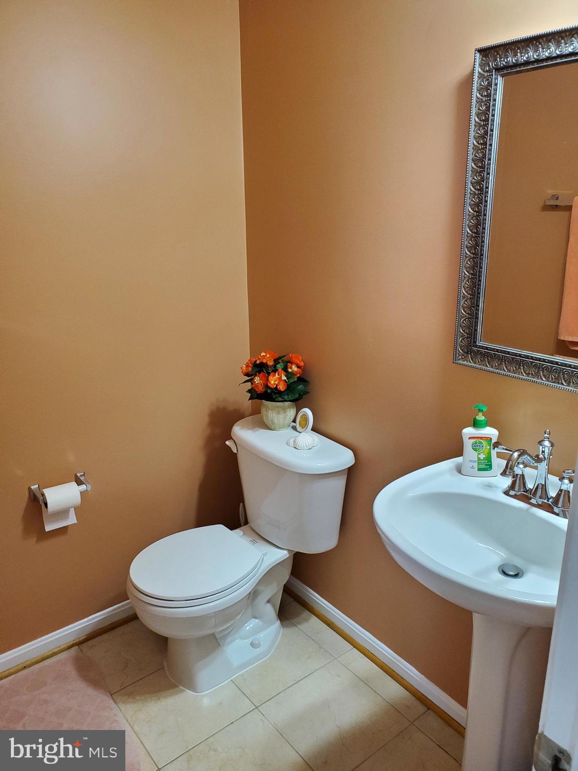 9072 Two Bays Road Lorton, VA 22079 - Photo 25 of 36 Gallery Image 25