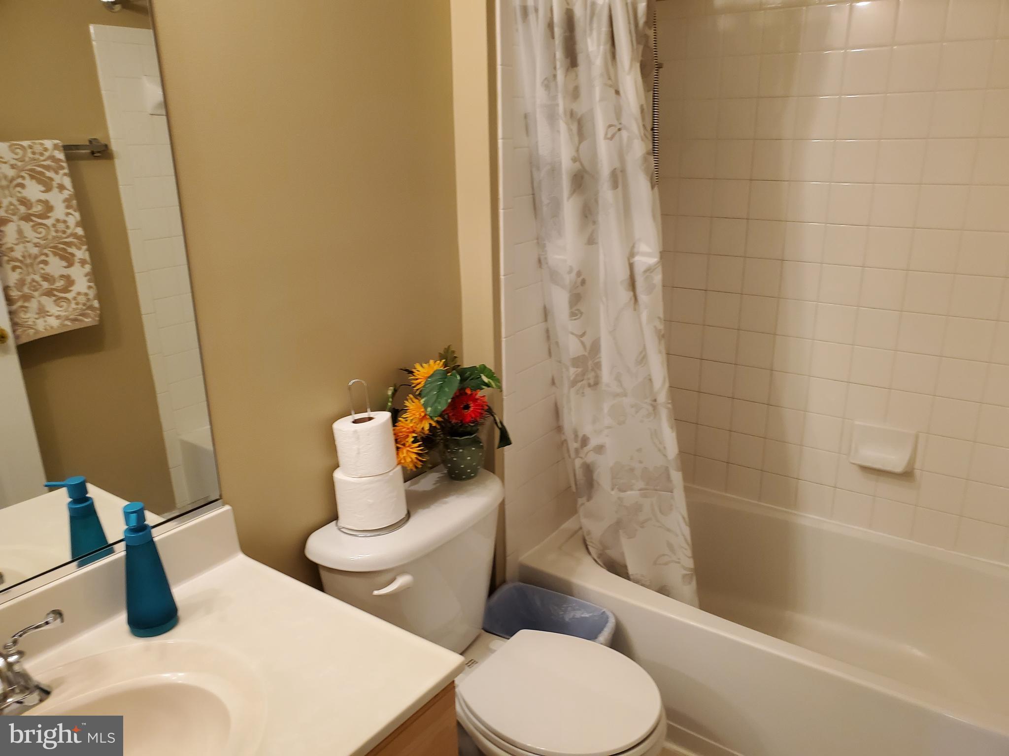 9072 Two Bays Road Lorton, VA 22079 - Photo 27 of 36 Gallery Image 27