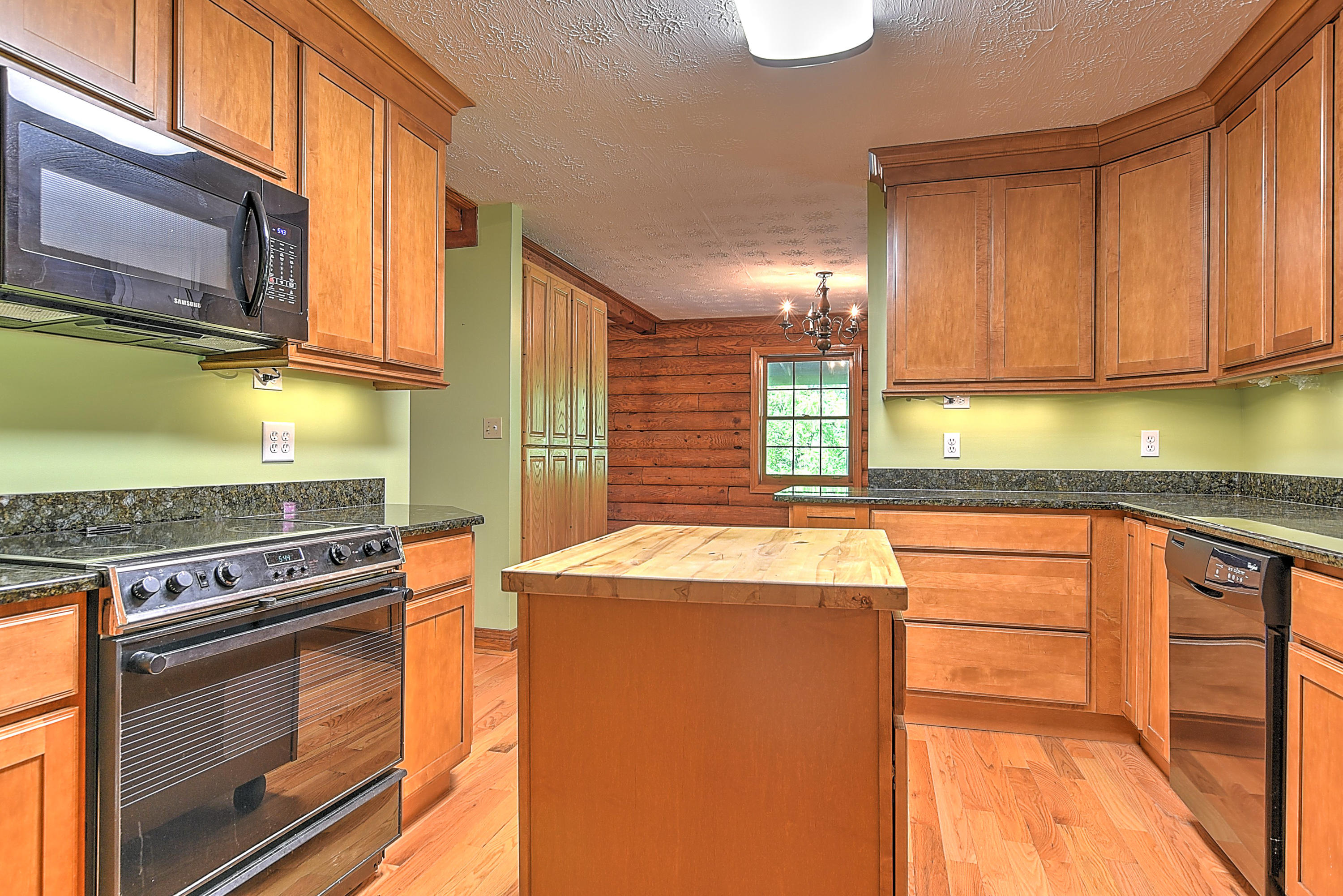 3709 Cherokee Road Jonesborough, TN 37659 - Photo 19 of 40 3709 Cherokee-18