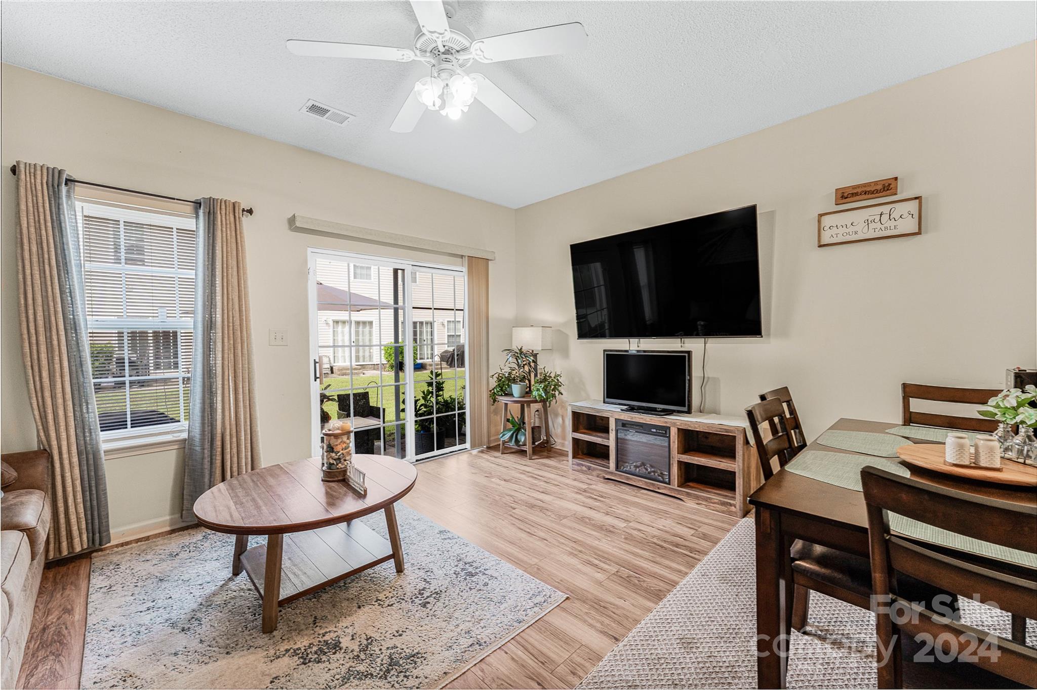 502 Beach Walk Place Myrtle Beach, SC 29577 - Photo 4 of 26