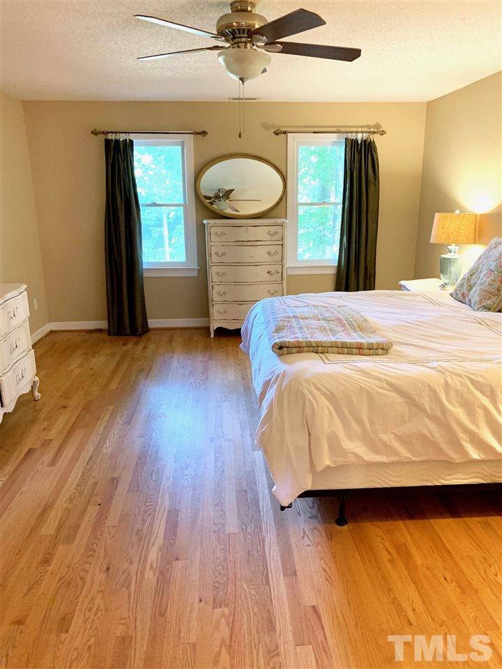 11921 Pembridge Lane Raleigh, NC 27613 - Photo 14 of 18 Gallery Image 14