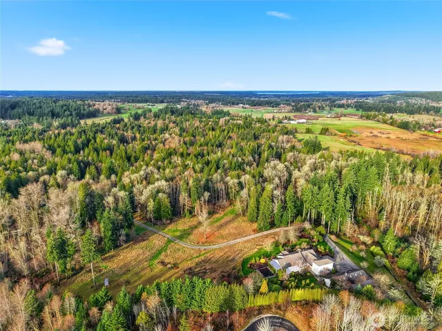 $1,350,000 | 9020 Valley Green Drive Southeast, Olympia, WA 98513