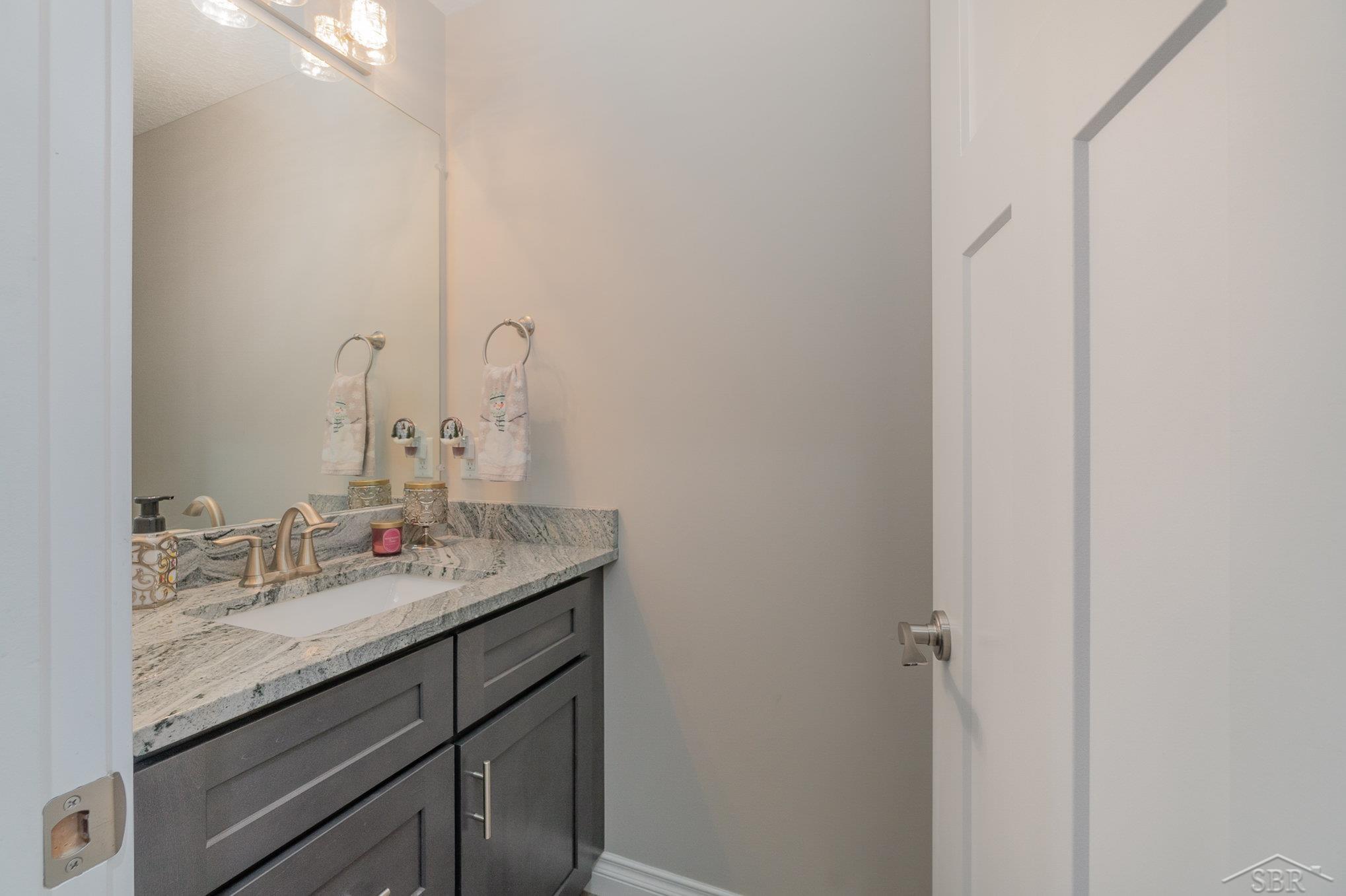 10846 Sarle Road Freeland, MI 48623 - Photo 19 of 38 50132717-773fe683-829d-4aac-91ff-c56a35909b73.JPG