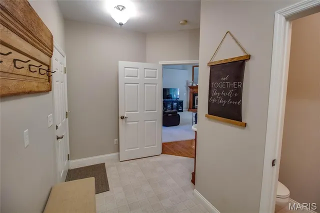 $560,000 | 1689 F S Road, Medora, IL 62063