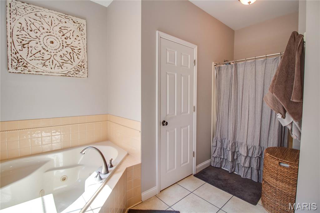 1689 F S Road Medora, IL 62063 - Photo 35 of 65