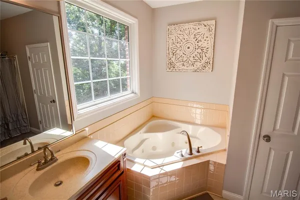 $540,000 | 1689 F S Road, Medora, IL 62063