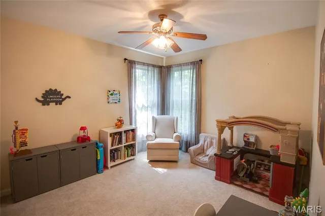 $560,000 | 1689 F S Road, Medora, IL 62063