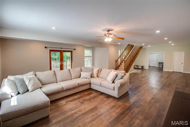 $560,000 | 1689 F S Road, Medora, IL 62063