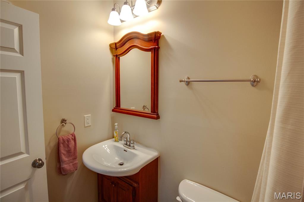 1689 F S Road Medora, IL 62063 - Photo 56 of 65