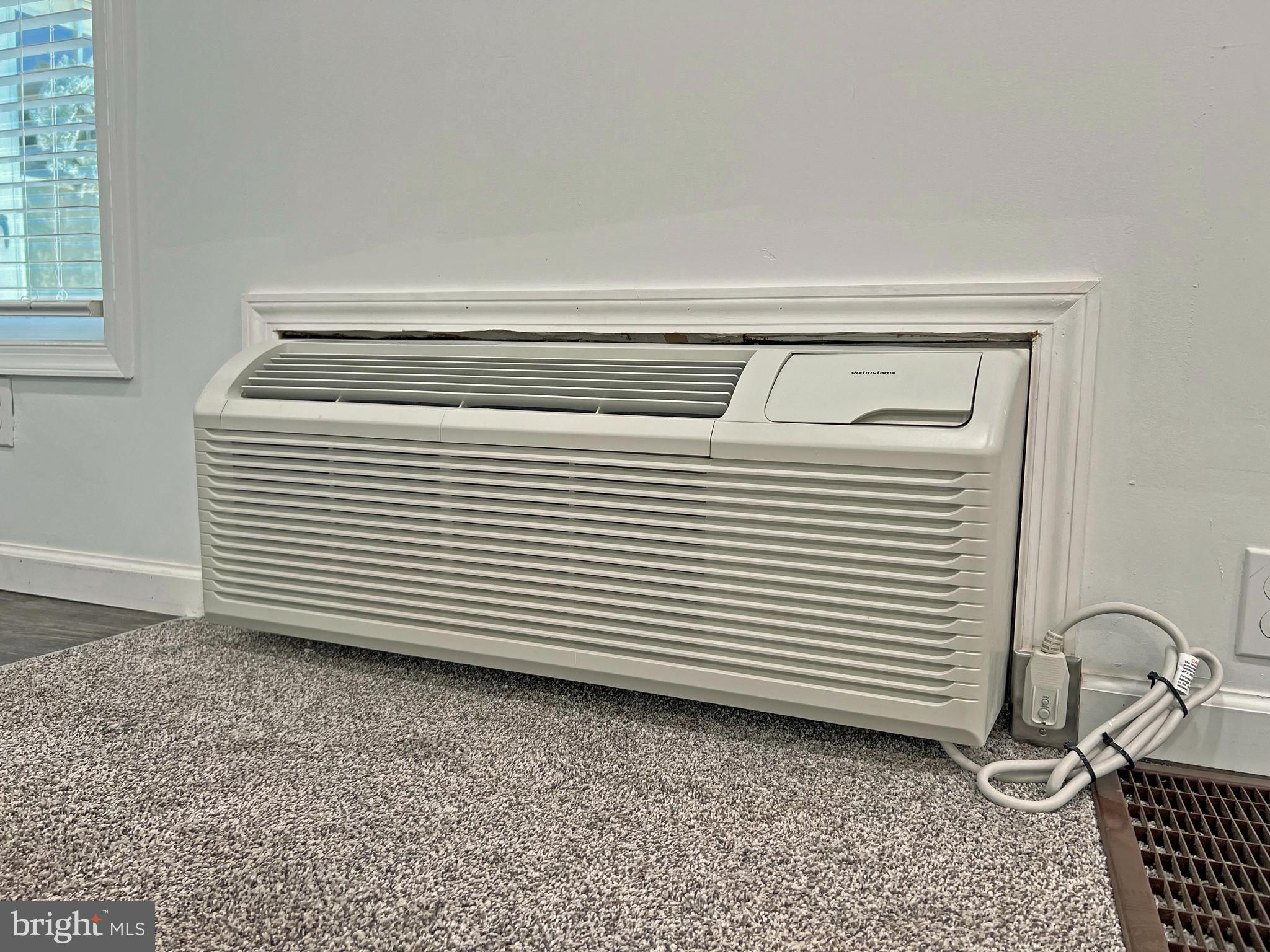 Newer P-Tac HVAC