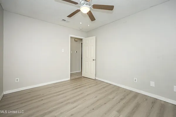 $1,500 | 5019 Cambridge Drive, Pascagoula, MS 39581