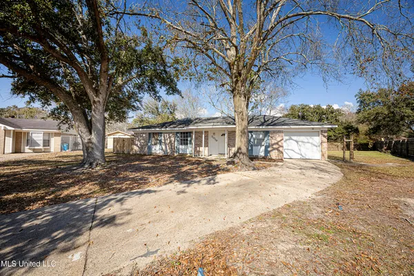 $1,500 | 5019 Cambridge Drive, Pascagoula, MS 39581