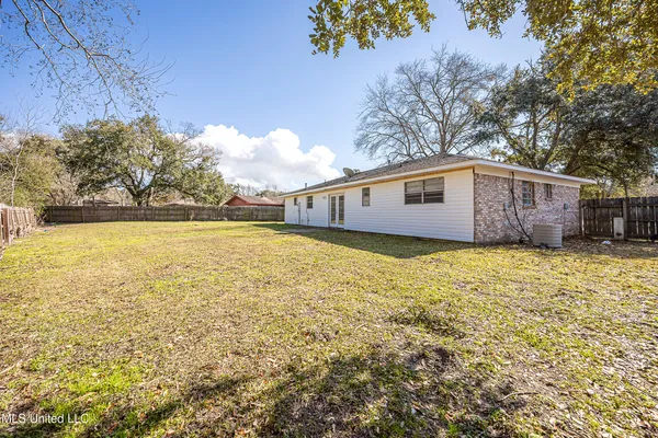 $1,500 | 5019 Cambridge Drive, Pascagoula, MS 39581