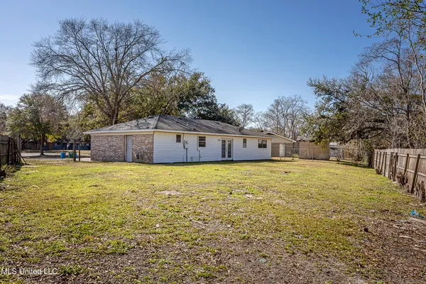 $1,500 | 5019 Cambridge Drive, Pascagoula, MS 39581