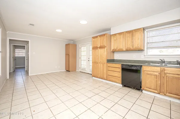 $1,500 | 5019 Cambridge Drive, Pascagoula, MS 39581