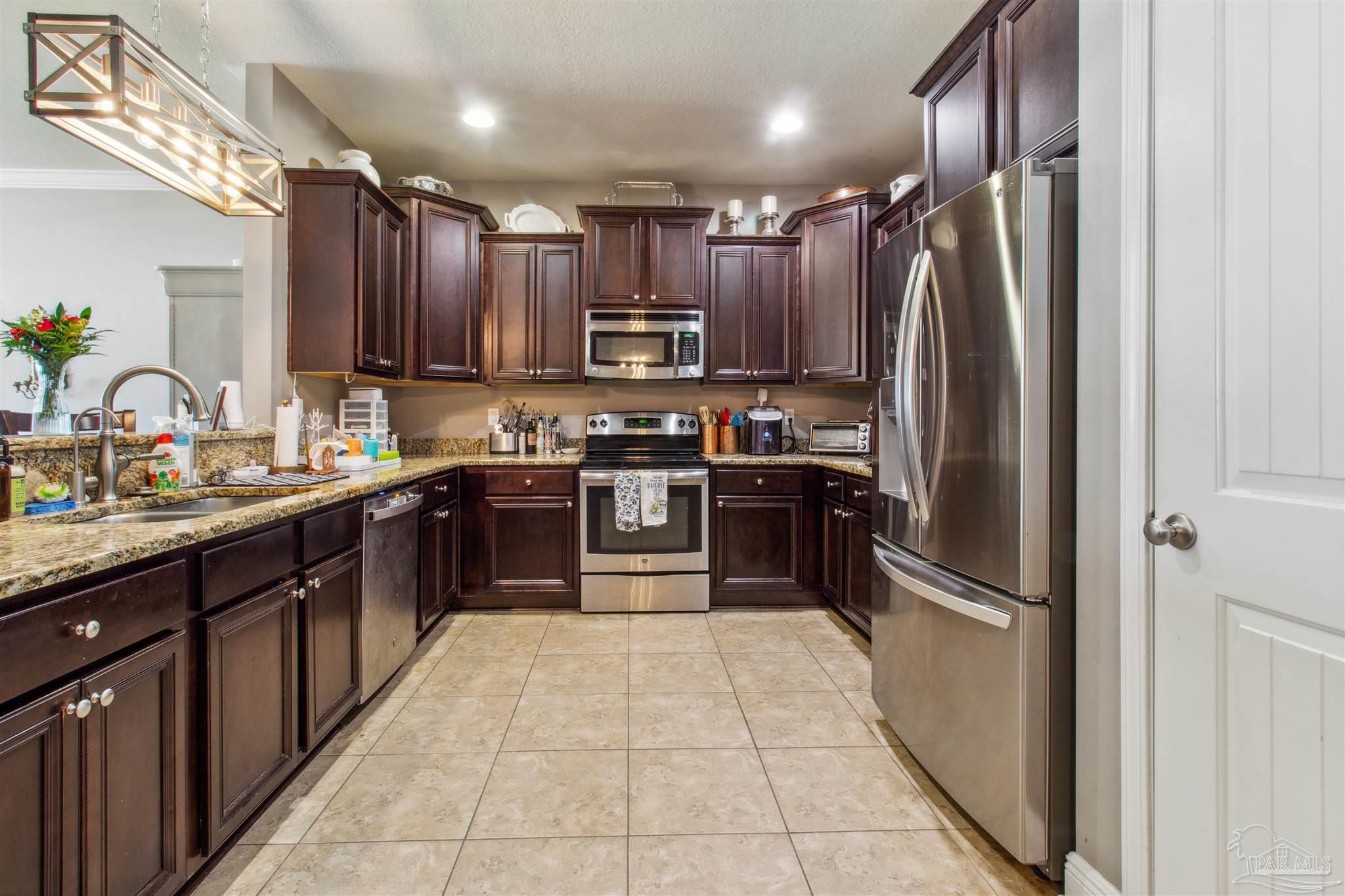 785 Farmington Road Pensacola, FL 32504 - Photo 11 of 44 Gallery Image 11