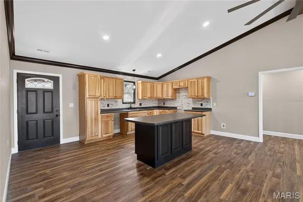 $249,500 | 160 Ripley 160E, Fairdealing, MO 63953