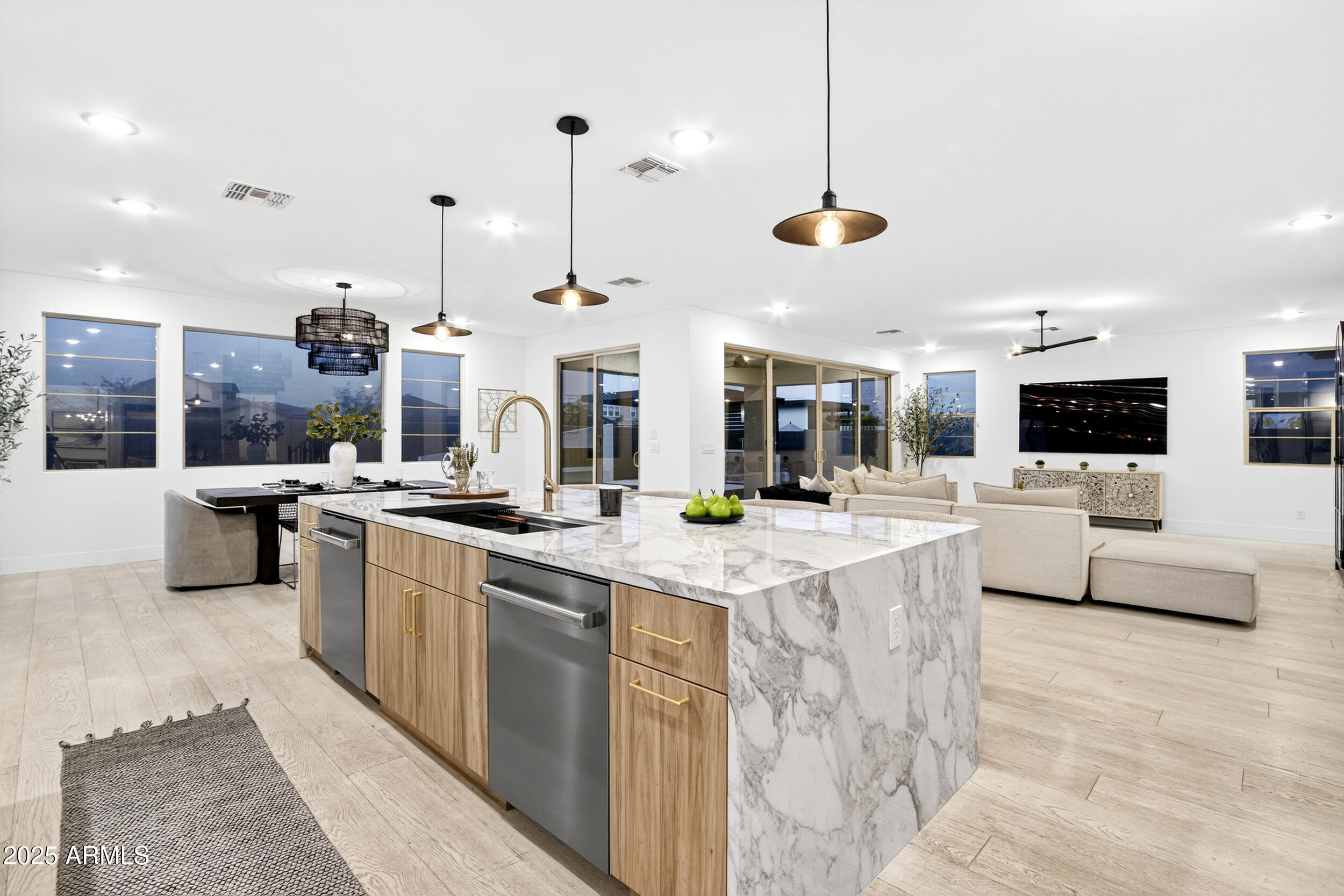 4247 South Element Mesa, AZ 85212 - Photo 38 of 120 86_156_466_a4m_luxtwins