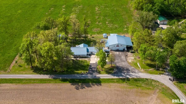 $279,900 | 4161 Lagrande Trace, Carterville, IL 62918