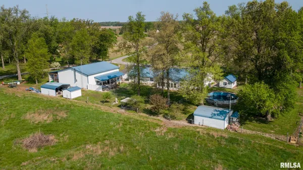 $279,900 | 4161 Lagrande Trace, Carterville, IL 62918