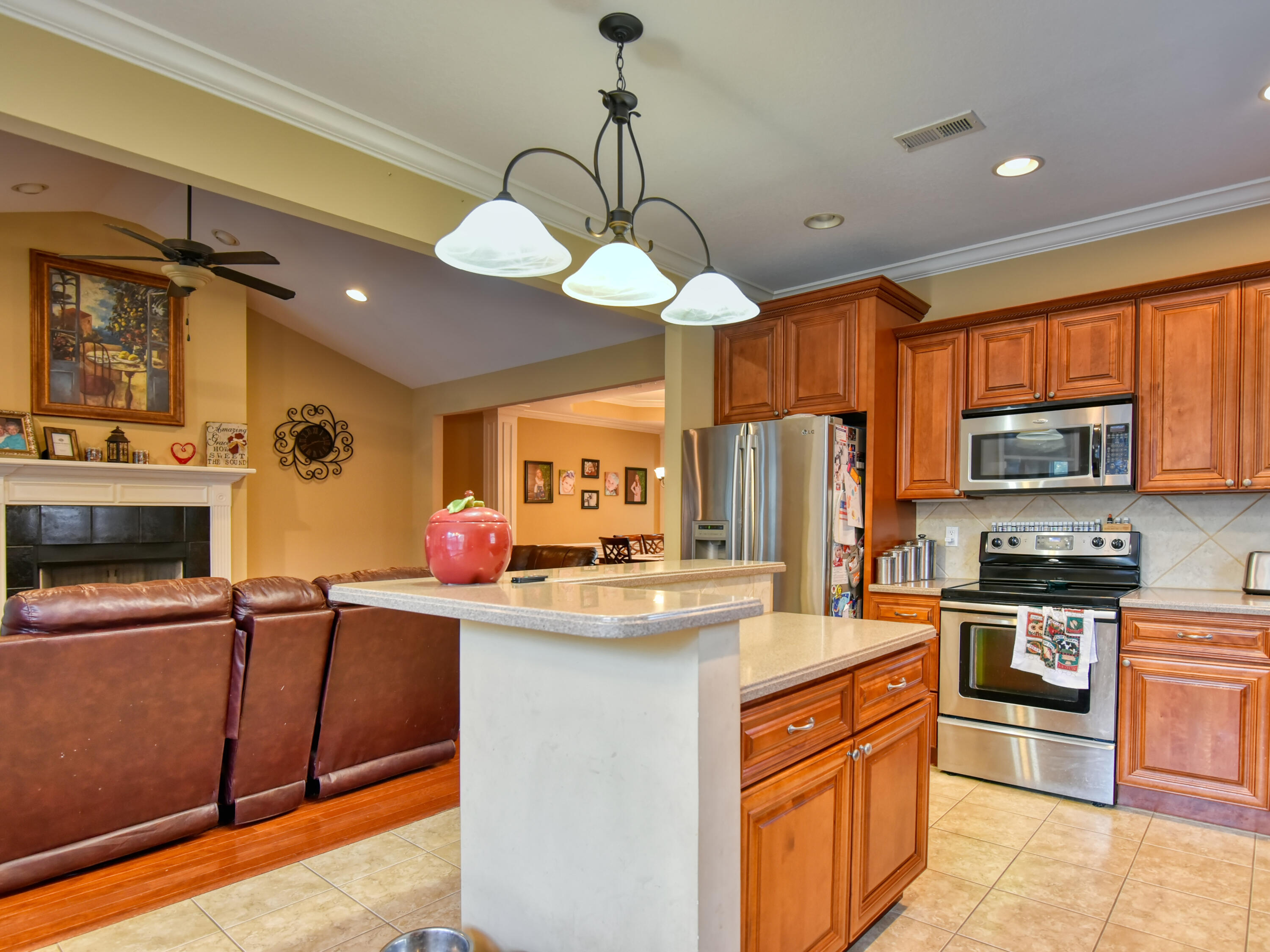 102 Meridian Way Clinton, TN 37716 - Photo 11 of 26 Kitchen
