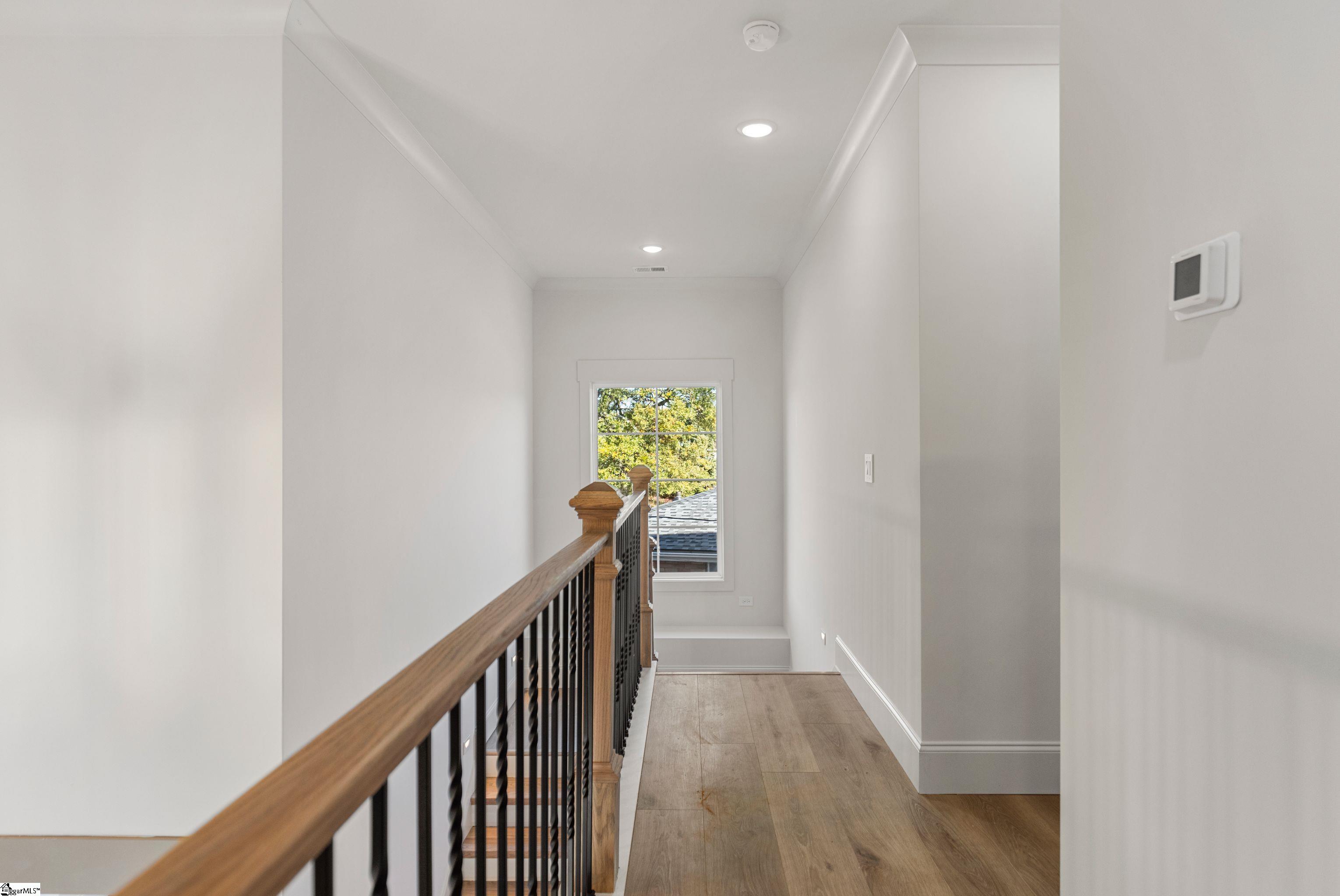 610 Lowndes Hill Road Greenville, SC 29607 - Photo 14 of 24 Gallery Image 14