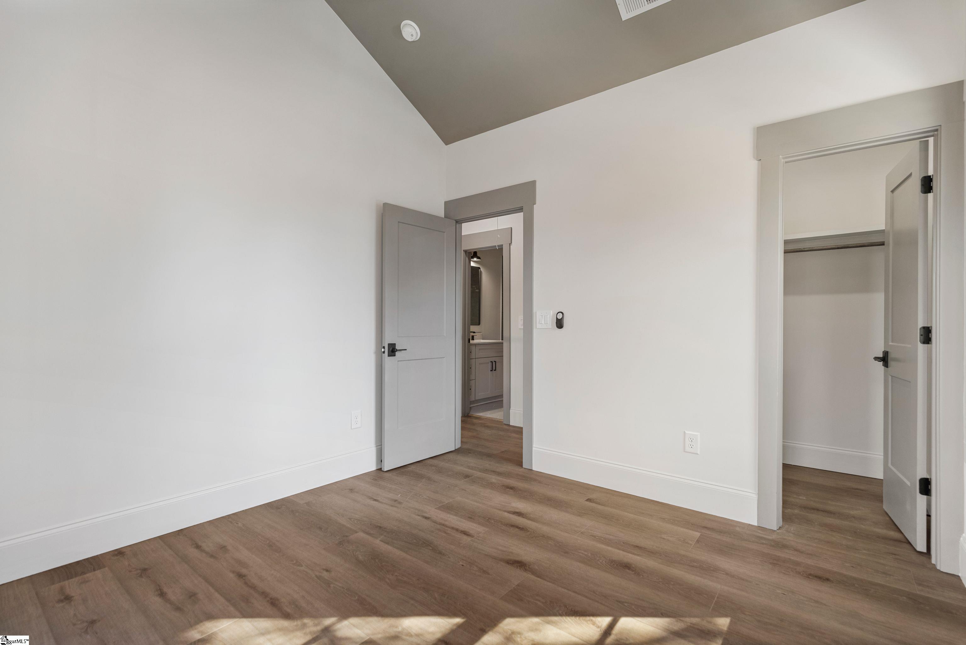 610 Lowndes Hill Road Greenville, SC 29607 - Photo 20 of 24 Gallery Image 20