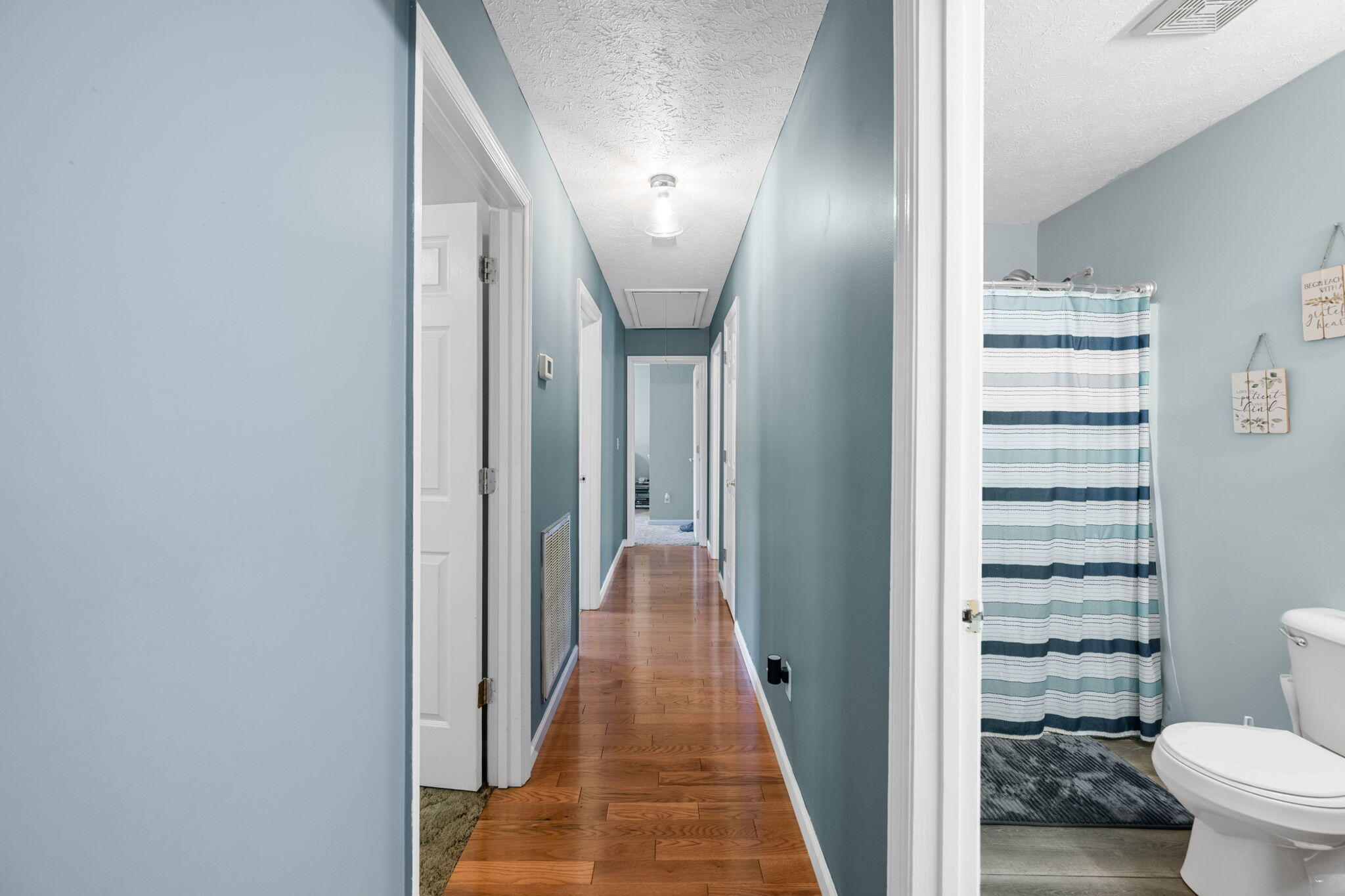 968 Worley Chapel Road Trenton, GA 30752 - Photo 20 of 40 hallway
