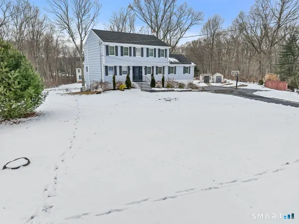 $875,000 | 17 Moose Hill Road, Trumbull, CT 06611