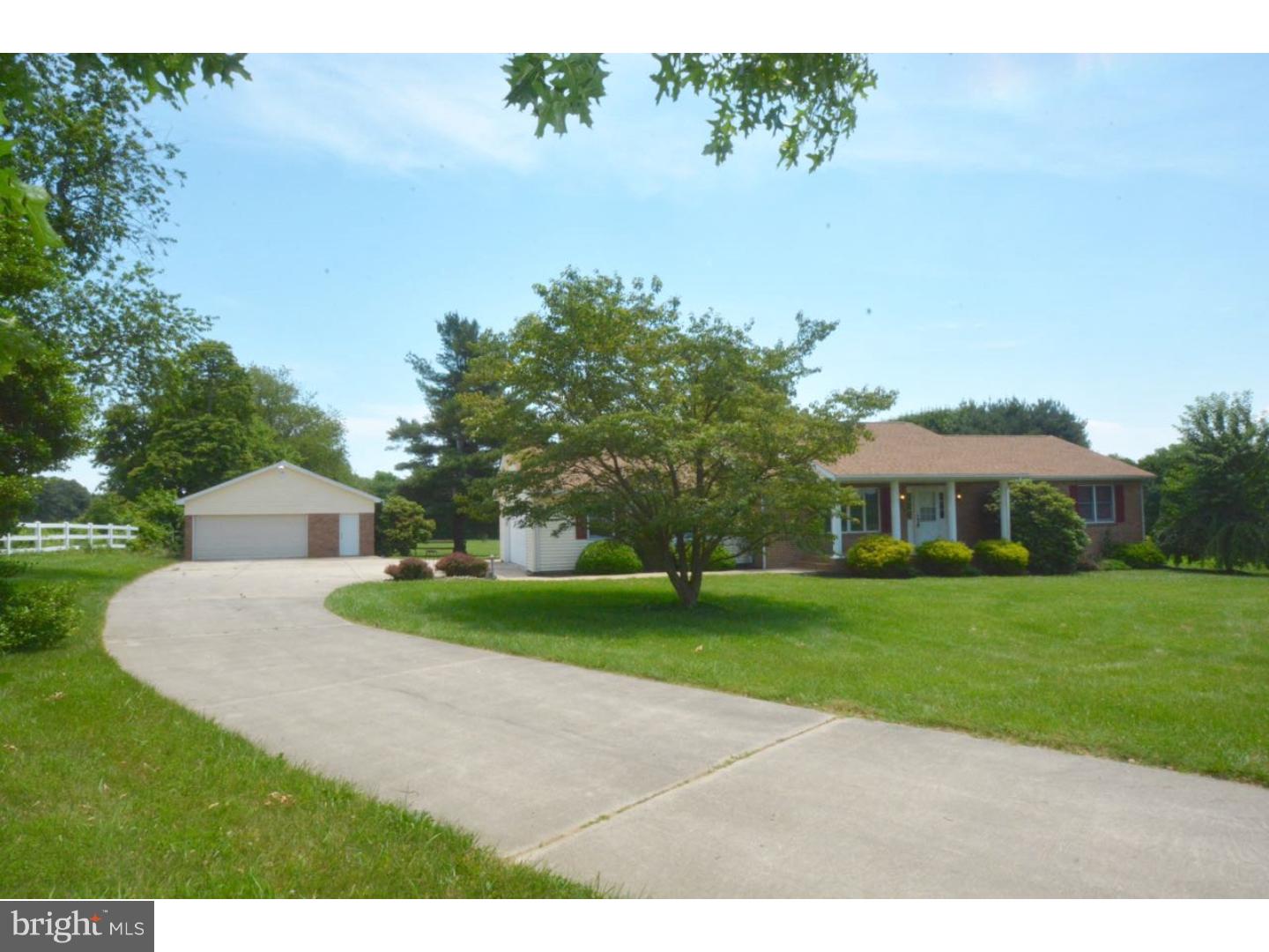 664 Dutch Neck Road Middletown, DE 19709 - Photo 2 of 24 Gallery Image 2