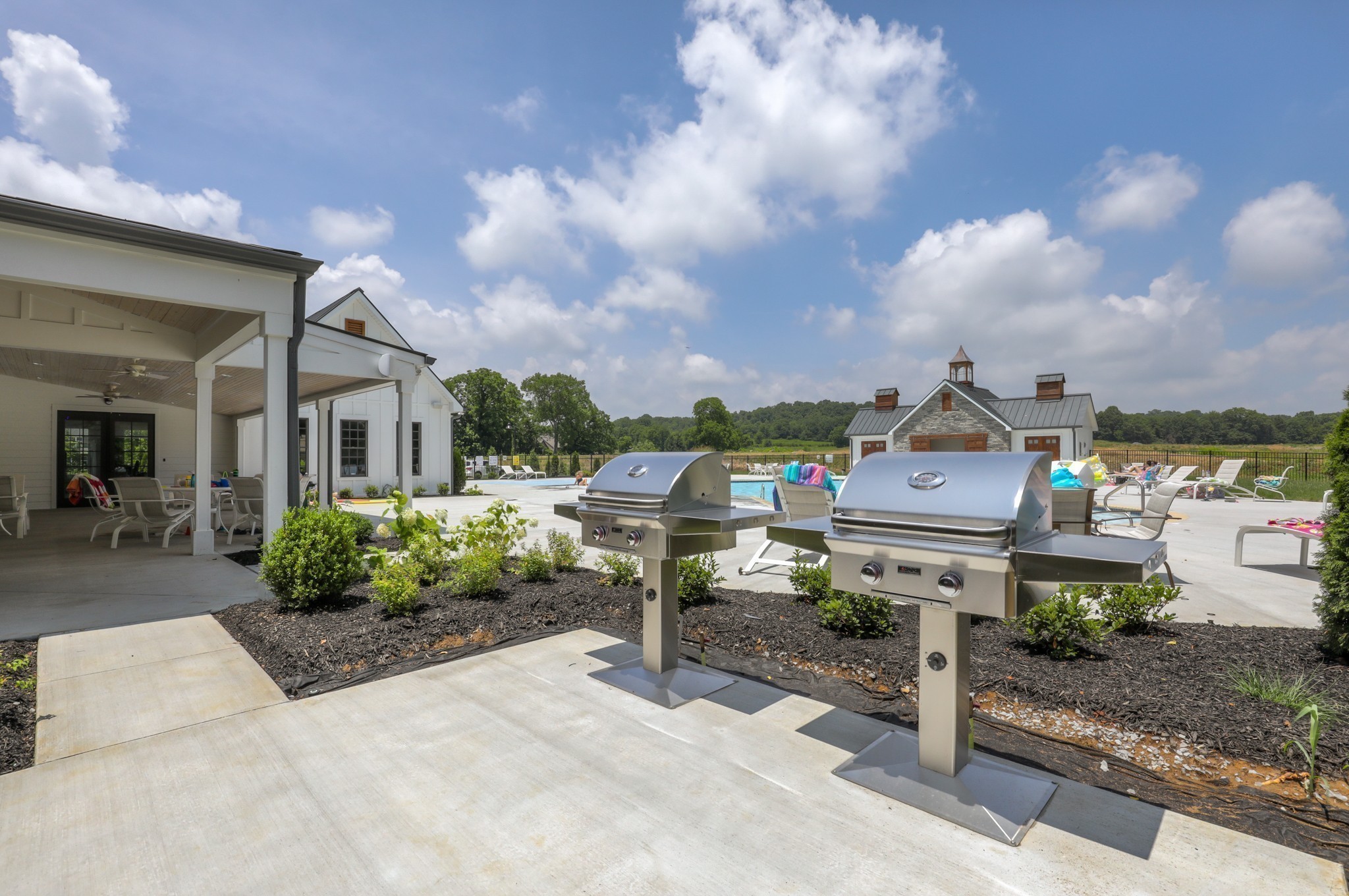 223 Cloverbrook Way Gallatin, TN 37066 - Photo 48 of 51 a view of a chair and table in the patio
