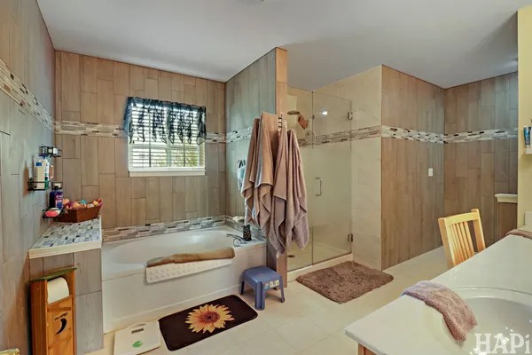 $465,000 | 1909 Hemlock Drive, McHenry, IL 60050