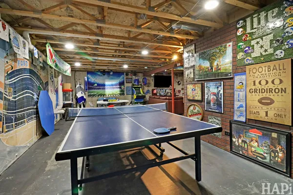 $465,000 | 1909 Hemlock Drive, McHenry, IL 60050