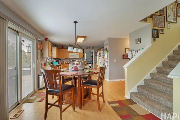 $465,000 | 1909 Hemlock Drive, McHenry, IL 60050