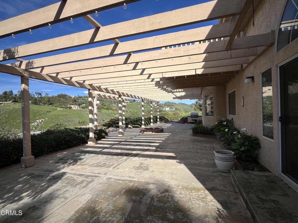 12387 Ridge Drive Camarillo, CA 93012 - Photo 18 of 25
