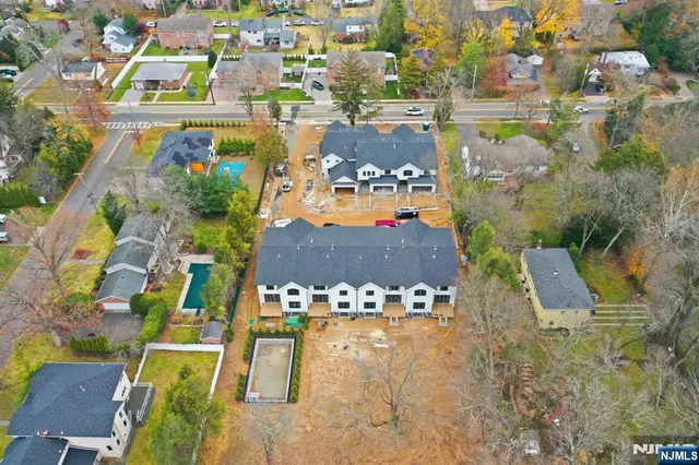 $1,699,000 | 3 Cedar Court, Demarest, NJ 07627