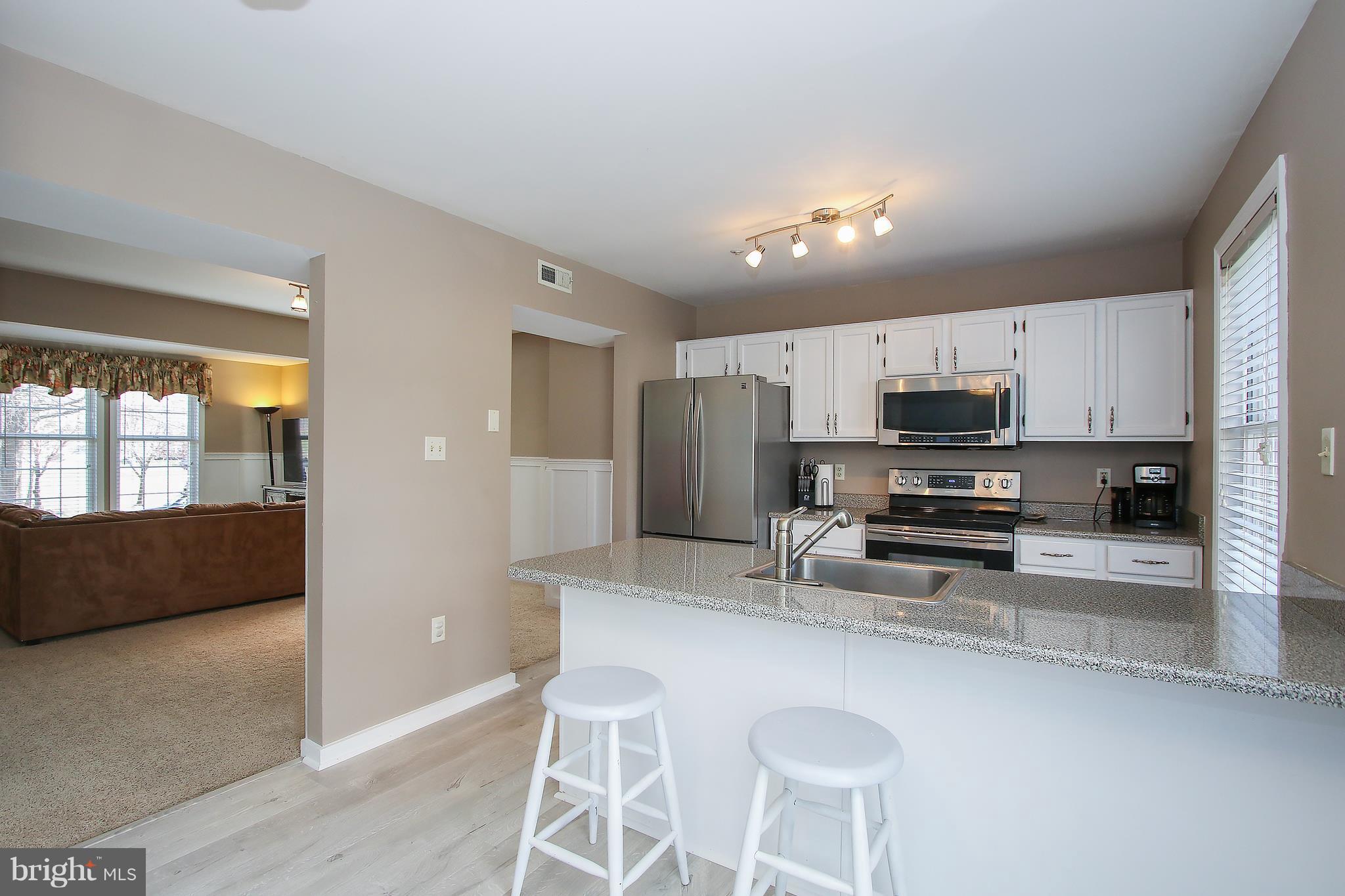 2229 Wetherburne Way Frederick, MD 21702 - Photo 9 of 30 Breakfast Bar