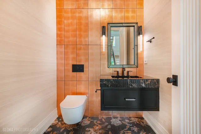 $7,888,000 | 219 Lincoln Drive, Glencoe, IL 60022