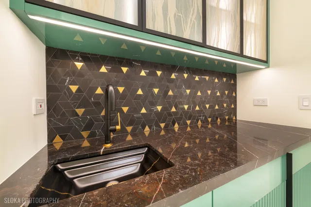 $7,888,000 | 219 Lincoln Drive, Glencoe, IL 60022