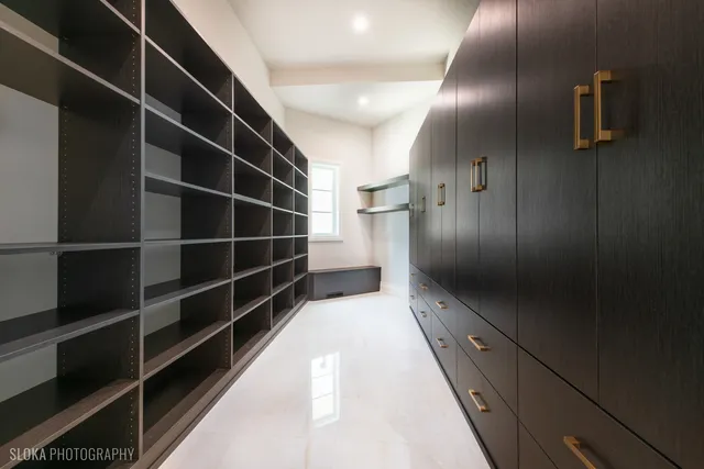 $7,888,000 | 219 Lincoln Drive, Glencoe, IL 60022